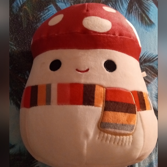 Harvest Squishmallows Malcolm the Mushroom 7.5in preloved. 2022 Kelly Toy. - Picture 3 of 5